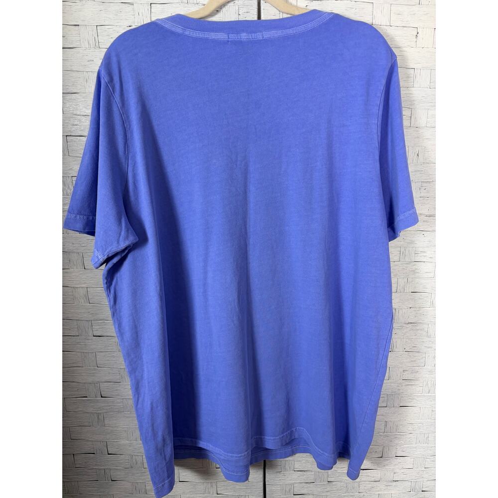 Fresh produce women’s T-shirt V-neck, St. Thomas shells coastal plus size ￼ - Picture 3 of 11